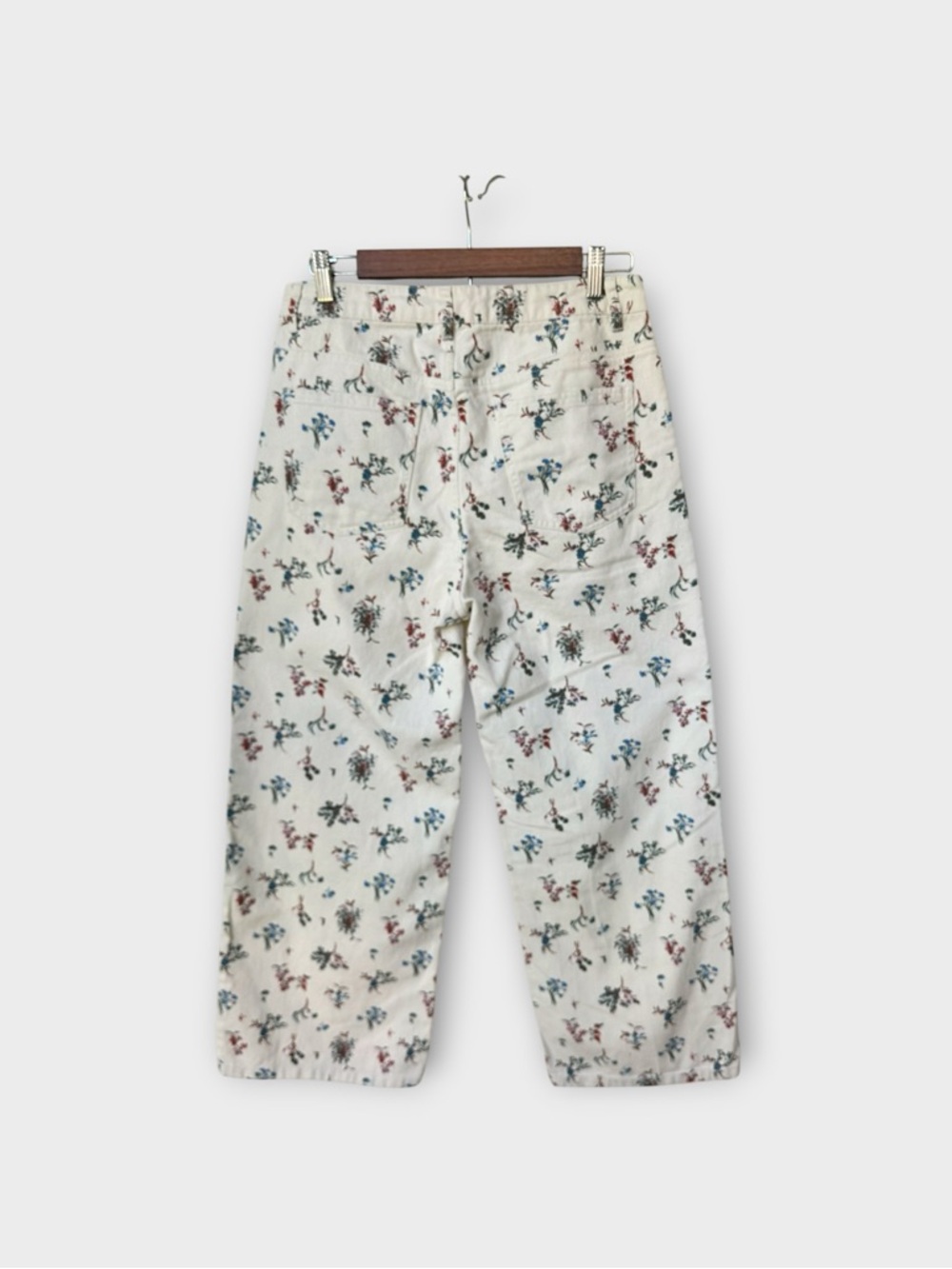 Brixton Margo Cropped Wide Leg Pants in White Cap Flower Print - Picture 2 of 4